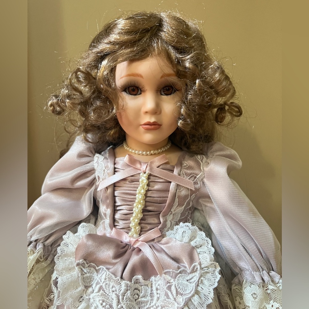 Doll - Picture 3 of 5